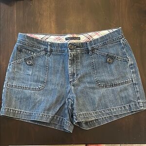 Tommy Hilfiger Women's Blue Denim Shorts